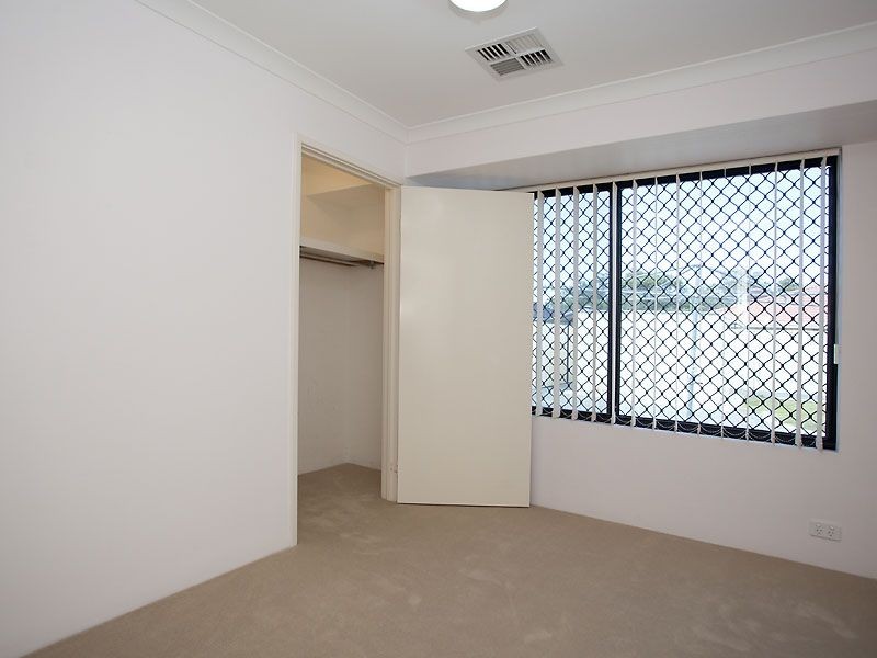 37 Serpentine Meander, Gosnells WA 6110