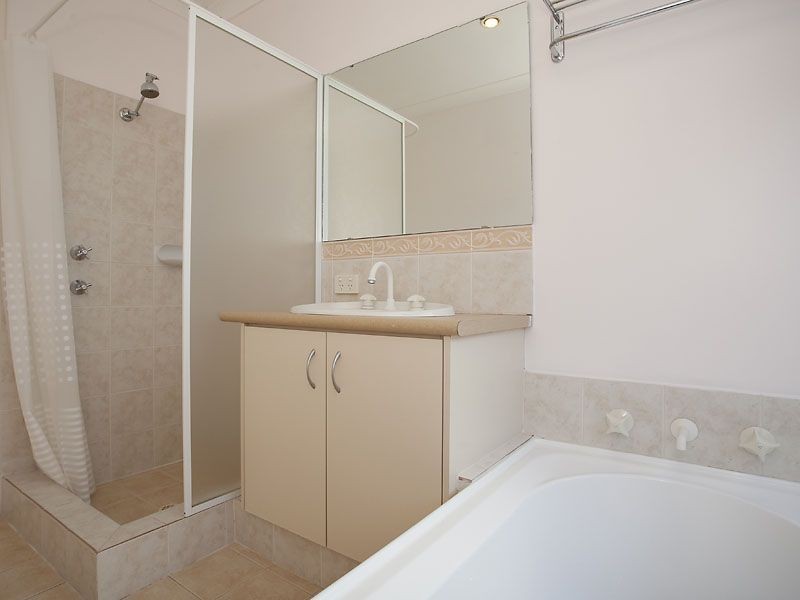 37 Serpentine Meander, Gosnells WA 6110