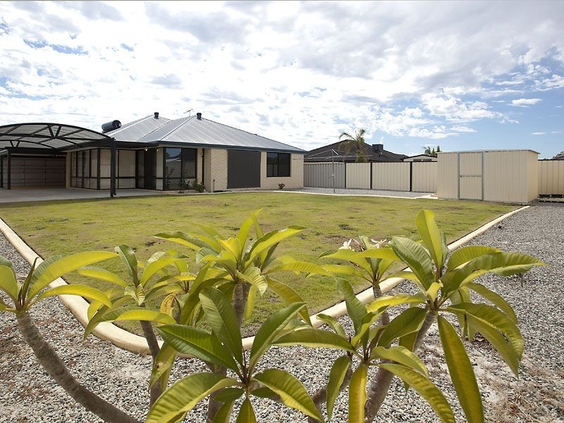 37 Serpentine Meander, Gosnells WA 6110