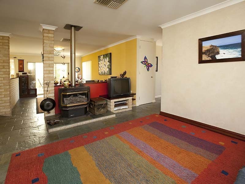 10 Gimlet Place, Thornlie WA 6108