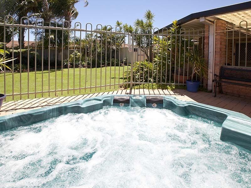 10 Gimlet Place, Thornlie WA 6108