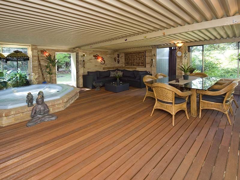 34 Livingstone Drive, Canning Vale WA 6155