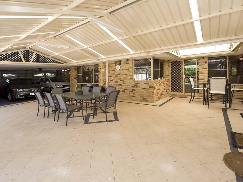 34 Livingstone Drive, Canning Vale WA 6155
