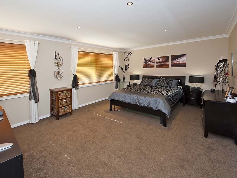 4 Jana Road, Thornlie WA 6108