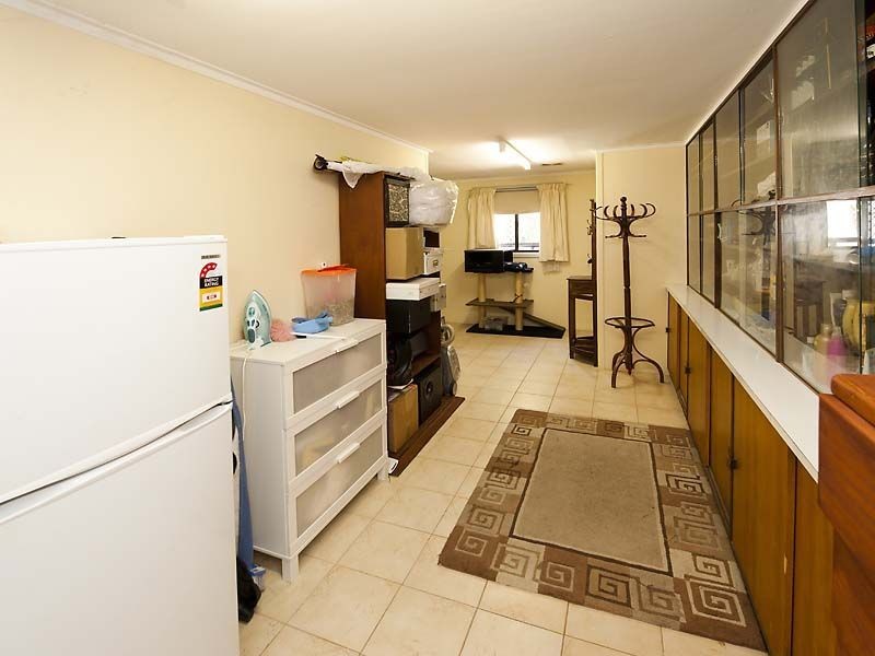 4 Jana Road, Thornlie WA 6108