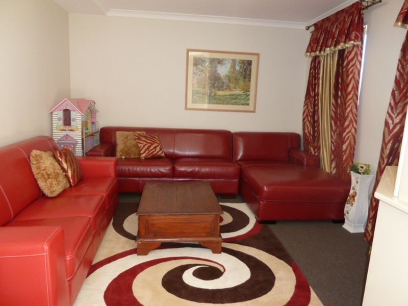 8 Derby Lane, Harrisdale WA 6112