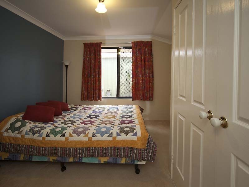 152 Southacre Drive, Canning Vale WA 6155
