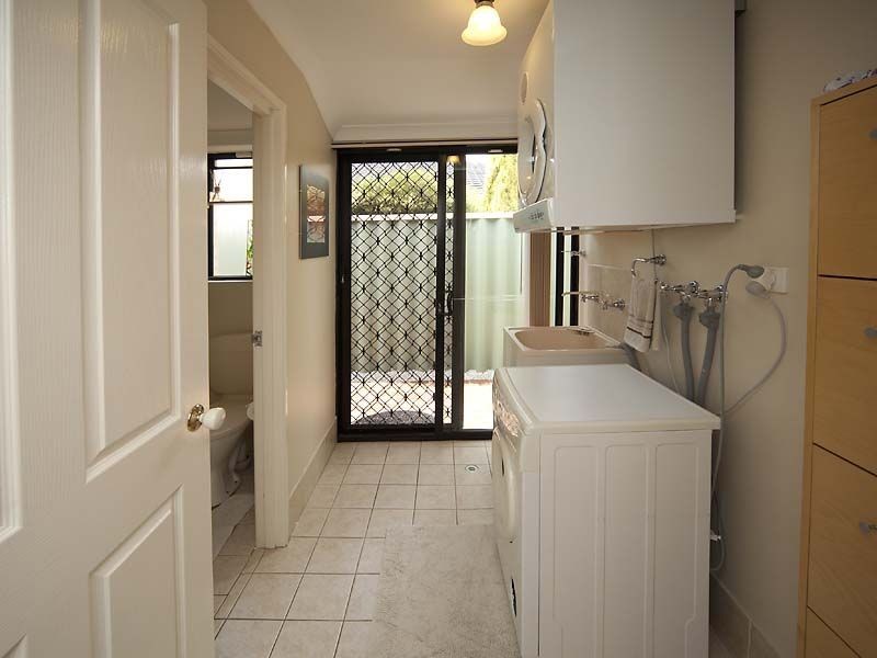152 Southacre Drive, Canning Vale WA 6155