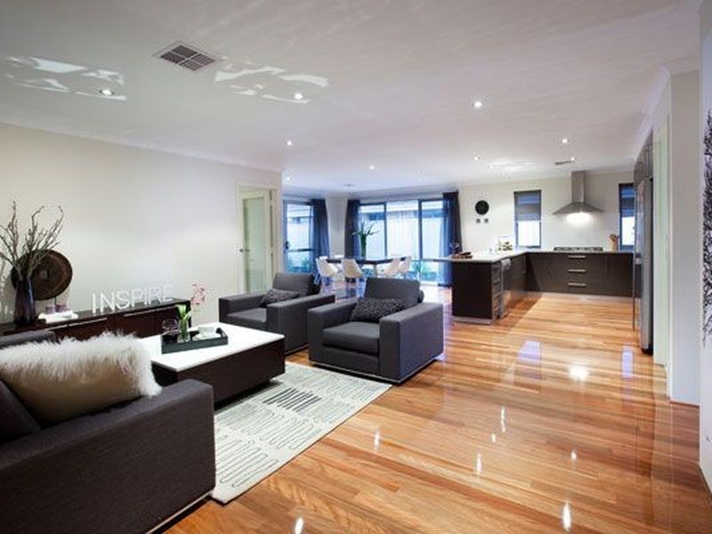 1 Jasper Way, Lakelands WA 6180