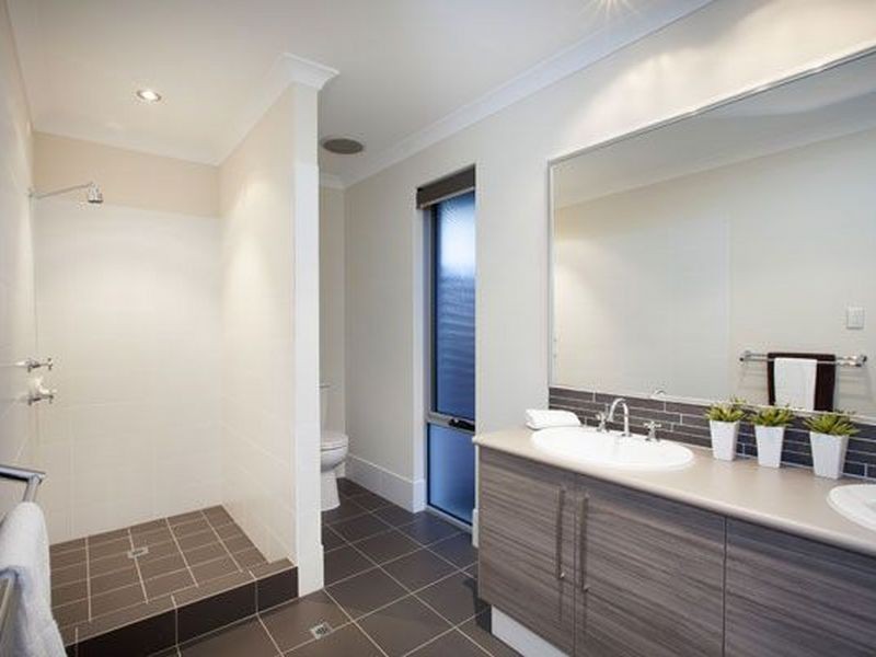 1 Jasper Way, Lakelands WA 6180