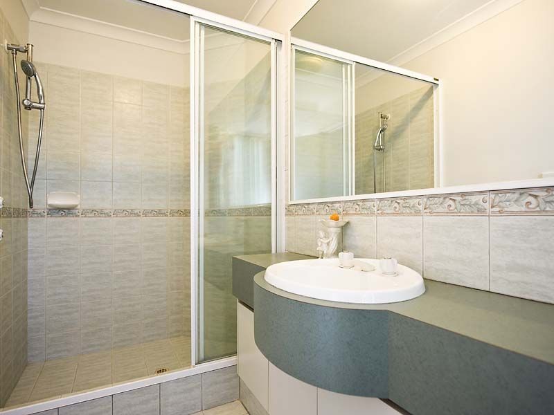 2/25 Tea Tree Way, Thornlie WA 6108