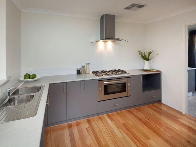 25 Jasper Way, Lakelands WA 6180