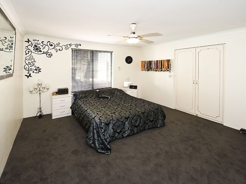 20 Cavalier Court, Thornlie WA 6108