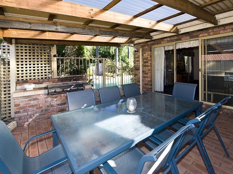 20 Cavalier Court, Thornlie WA 6108