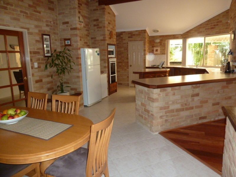 16 Tatton Turn, Canning Vale WA 6155