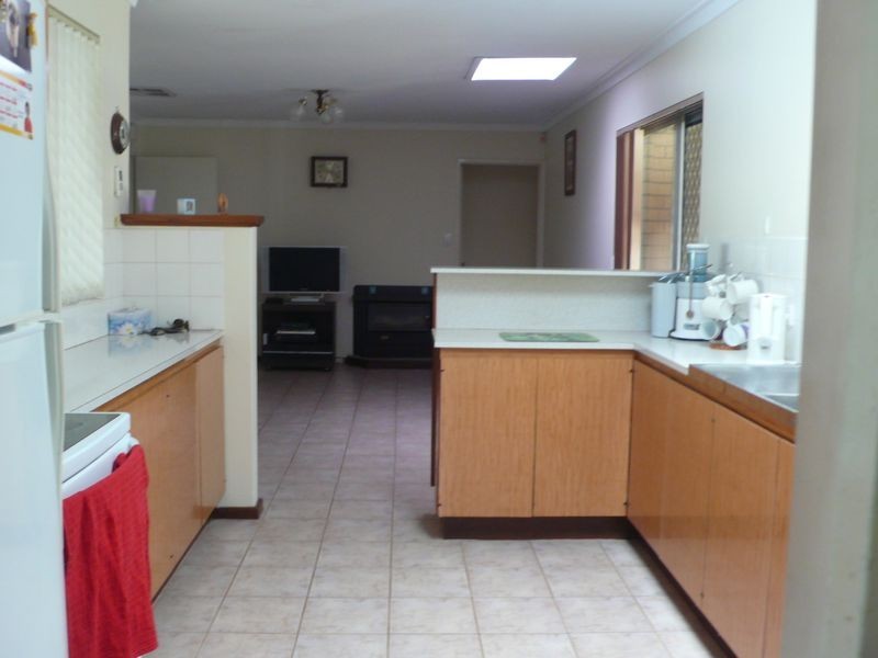 29 Eynesford Street, Gosnells WA 6110