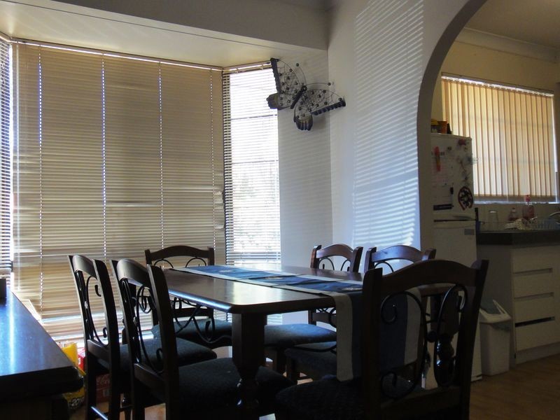 29 Elvington Way, Thornlie WA 6108