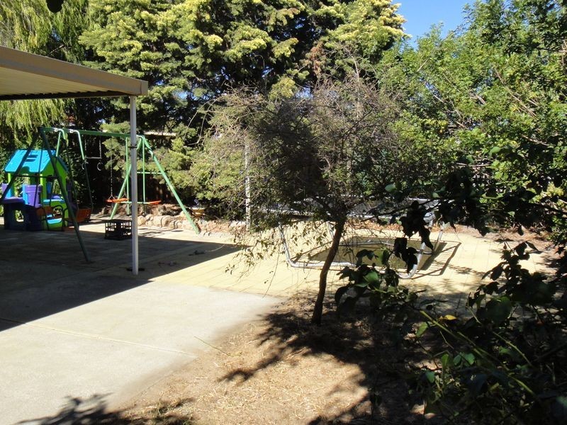 29 Elvington Way, Thornlie WA 6108