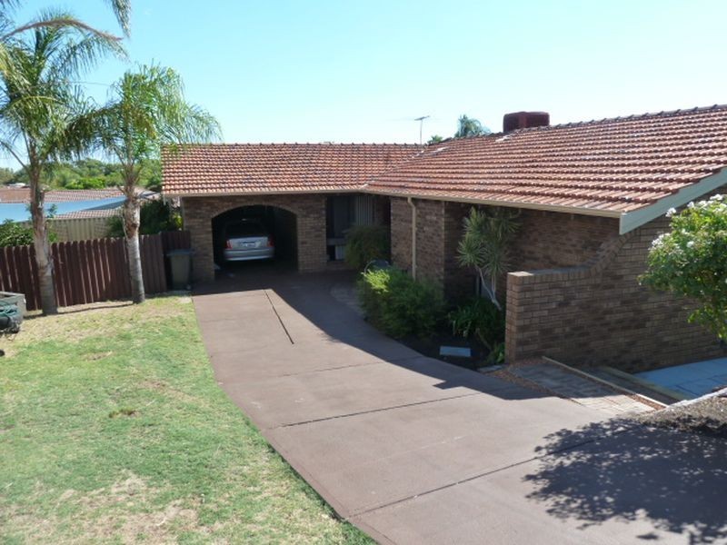 13 Barr Court, Thornlie WA 6108