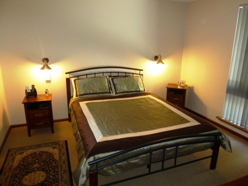 13 Barr Court, Thornlie WA 6108