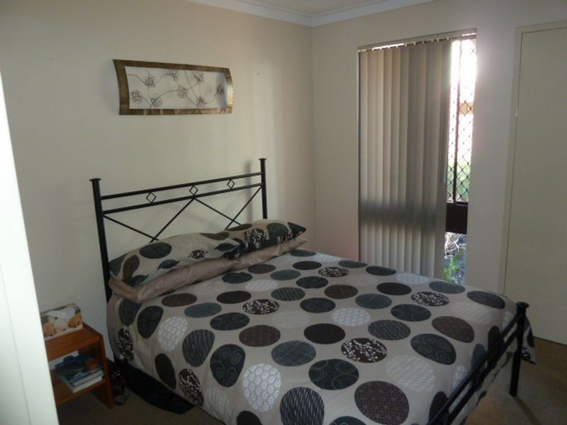 13 Barr Court, Thornlie WA 6108