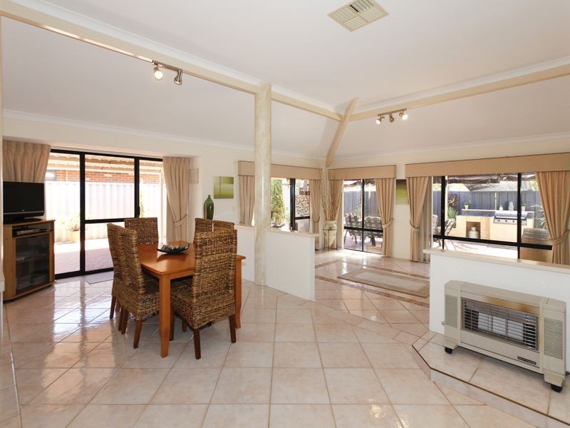 23 Solanum Gardens, Canning Vale WA 6155