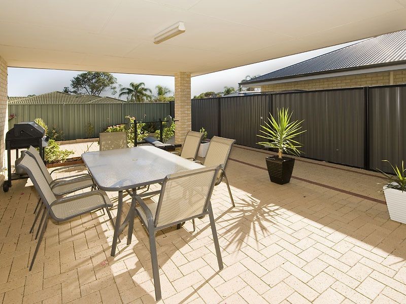 22 Tarradee Circuit, Thornlie WA 6108