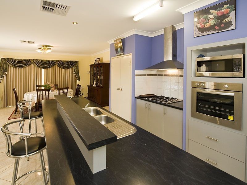 22 Tarradee Circuit, Thornlie WA 6108