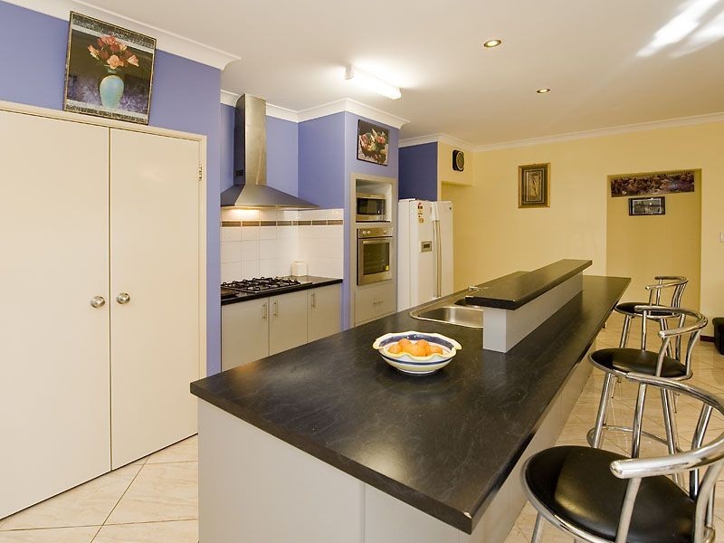 22 Tarradee Circuit, Thornlie WA 6108