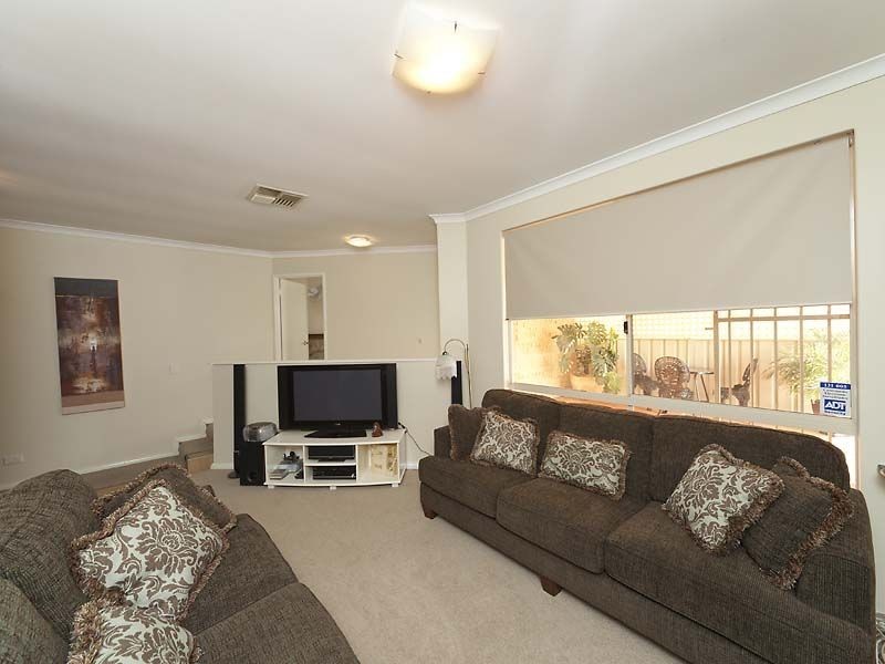 60 Nyandi Court, Thornlie WA 6108