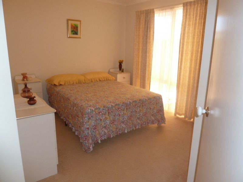 1 Buscot Close, Canning Vale WA 6155