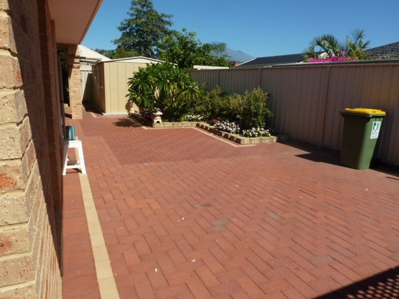 1 Buscot Close, Canning Vale WA 6155