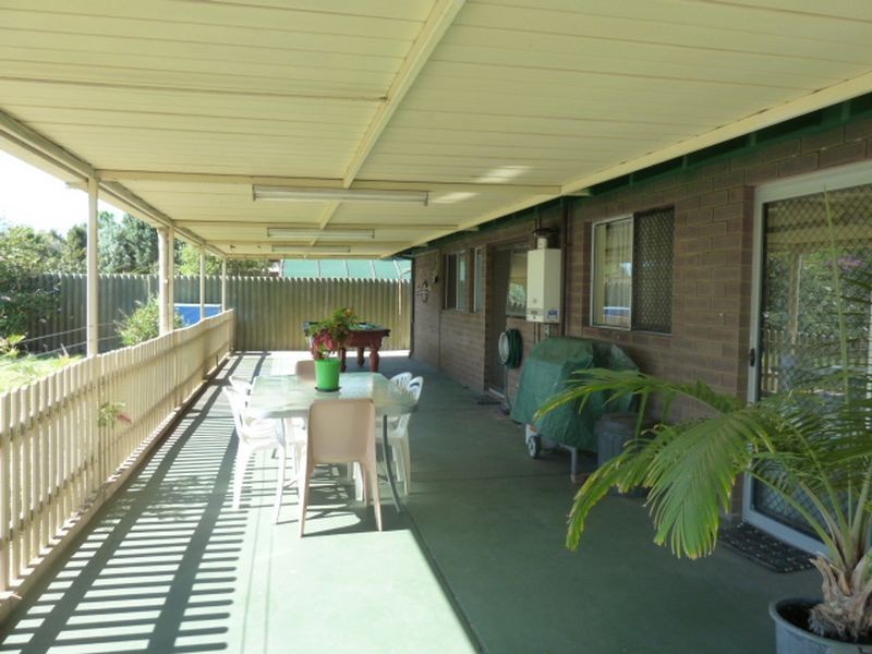 9 Oakajee Court, Gosnells WA 6110
