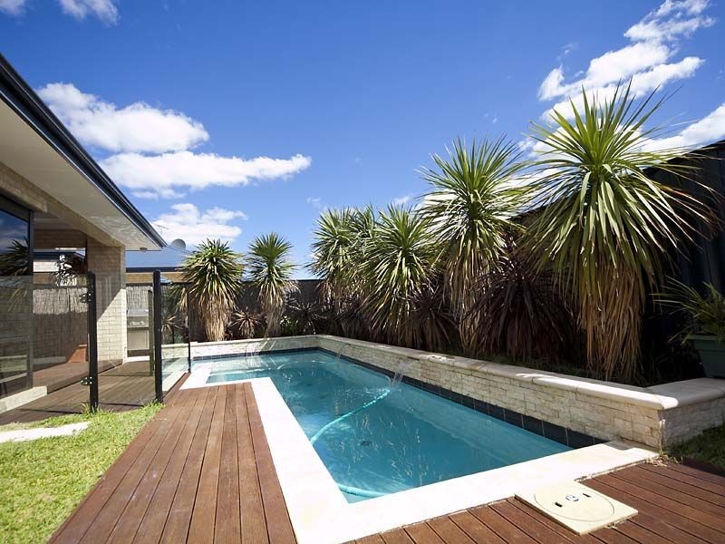 8 Dara Corner, Thornlie WA 6108