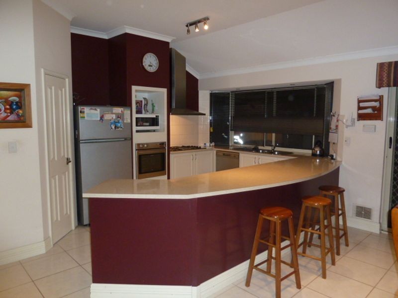 11 Haddon Way, Canning Vale WA 6155