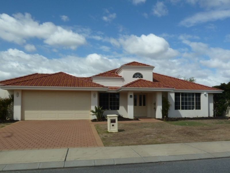 11 Haddon Way, Canning Vale WA 6155