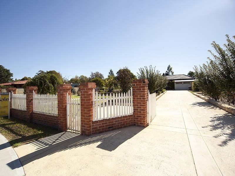 6 Helm Street, Maddington WA 6109