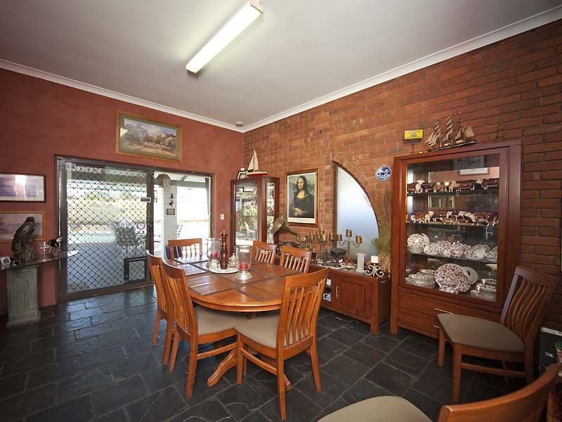 6 Helm Street, Maddington WA 6109