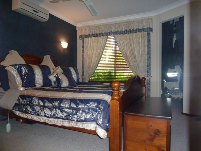 5 Newsam Close, Parkwood WA 6147