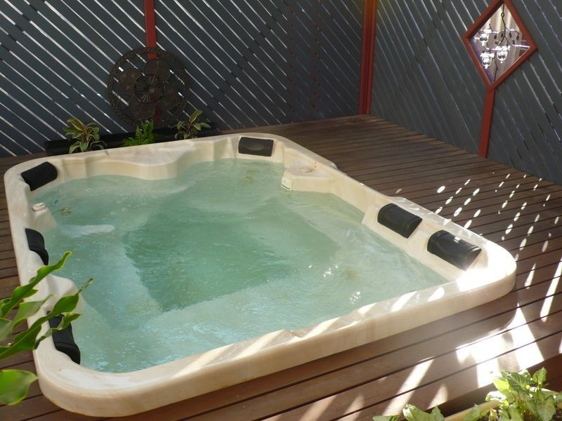 12 Woodspring Trail, Canning Vale WA 6155