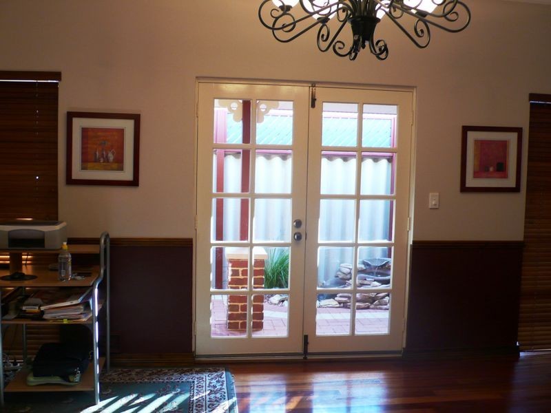 12 Woodspring Trail, Canning Vale WA 6155