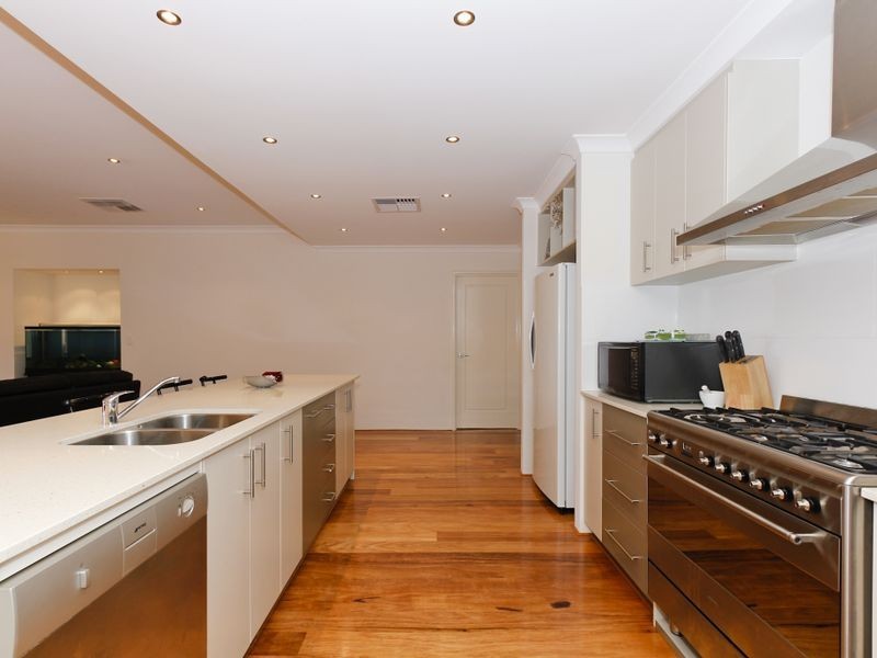 65 Clontarf Terrce, Canning Vale WA 6155