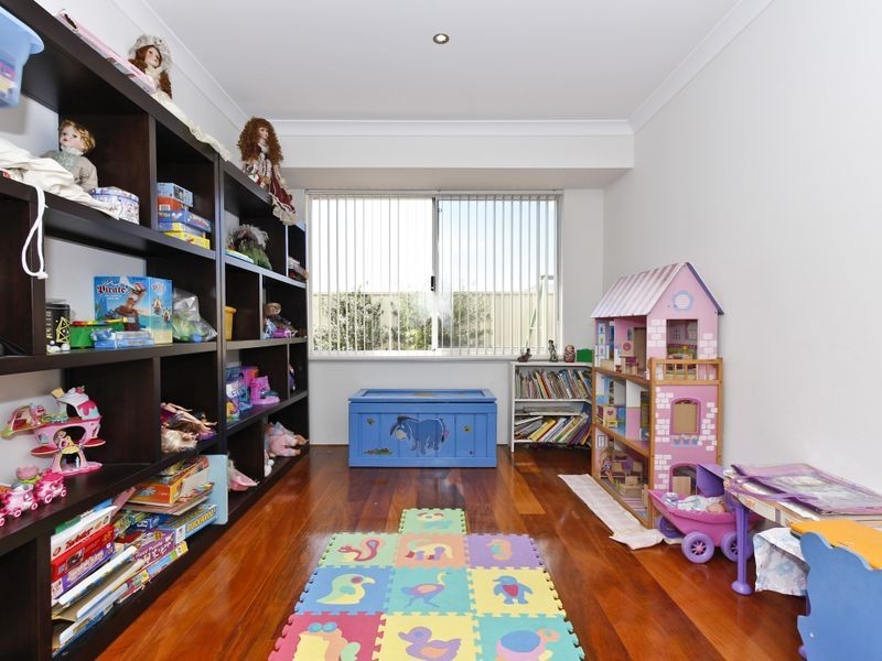 65 Clontarf Terrce, Canning Vale WA 6155