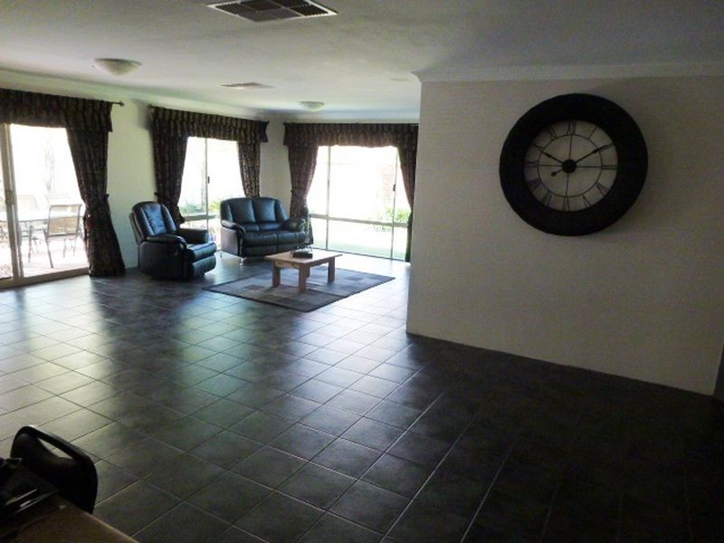 9 Planetree Pass, Canning Vale WA 6155