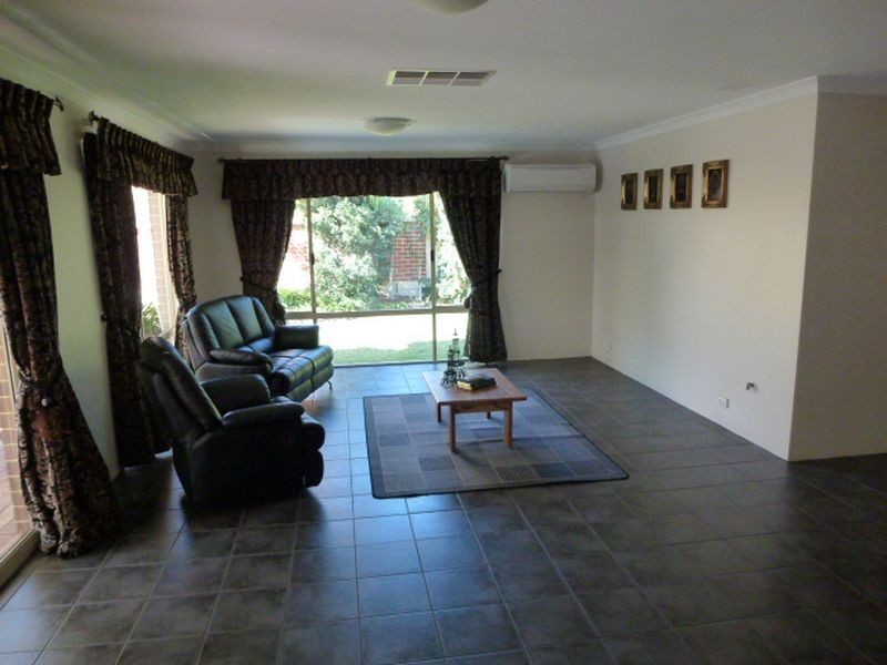 9 Planetree Pass, Canning Vale WA 6155