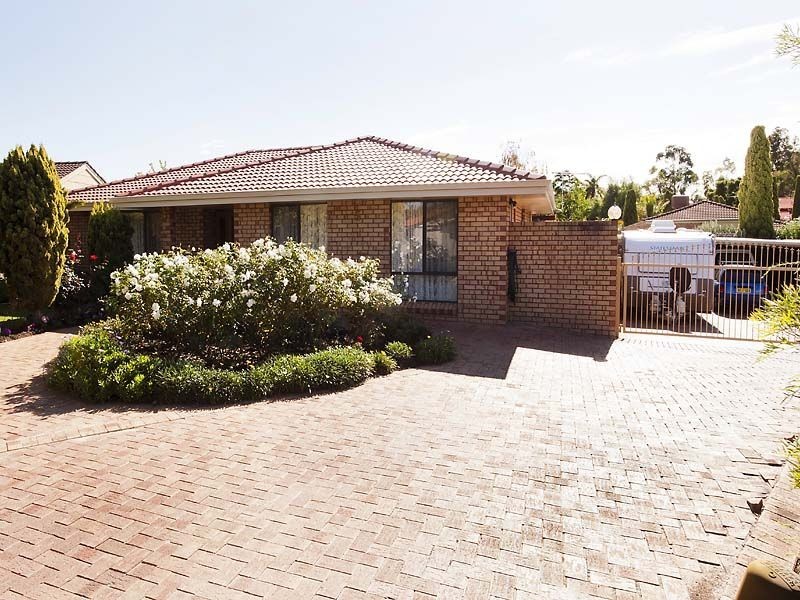 5 Castle Court, Thornlie WA 6108