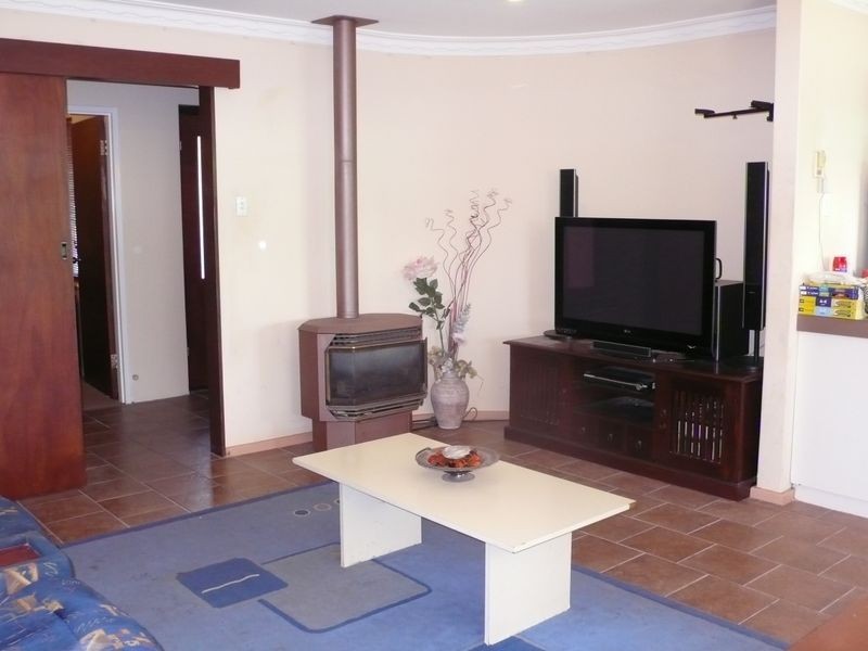 38 Kellar Way, Thornlie WA 6108