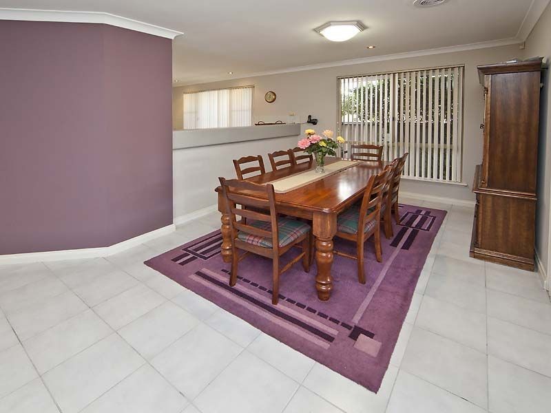7 Expedition Drive, Thornlie WA 6108