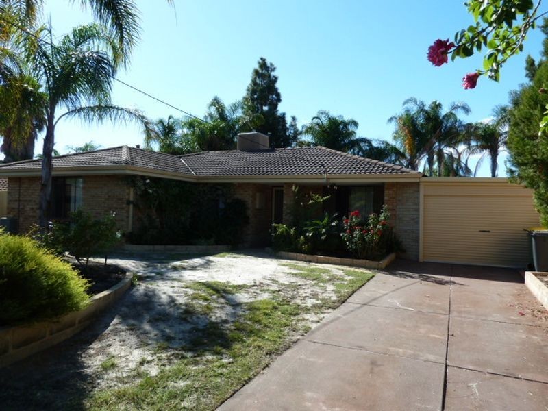 13 Mallard Street, Thornlie WA 6108