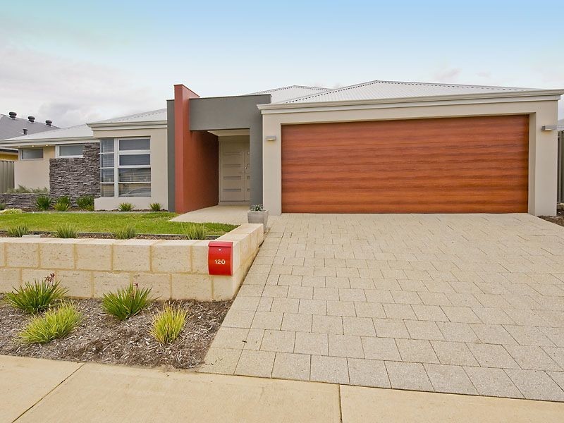 120 Columbia Parkway, Piara Waters WA 6112
